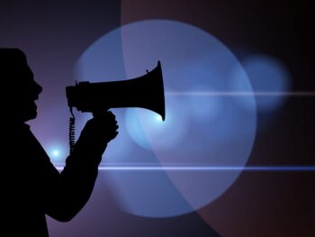 Game On: SimpleSwap Presents AI vs Humans in the Crypto Portfolio Challenge